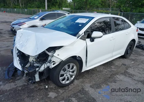 2022 Toyota Corolla Le z USA, uszkodzony, nr VIN 5YFEPMAE1NP297800